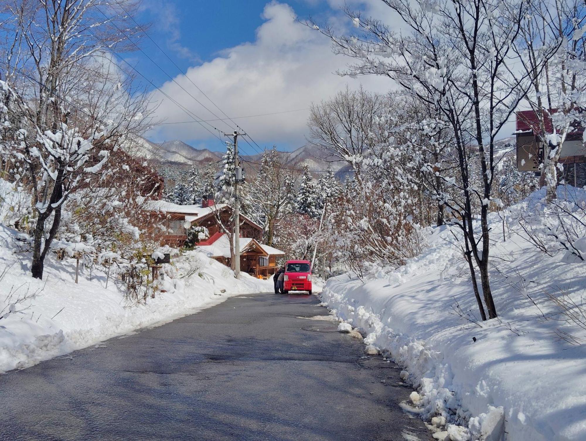 Snowfall Meteor 飛雪流星 Kaminoyama Extérieur photo